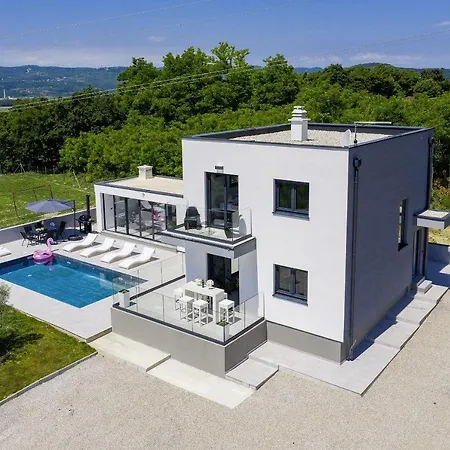 Mit Privatpool, Dart, Ping-pong, Outdoorkuche Vikendica